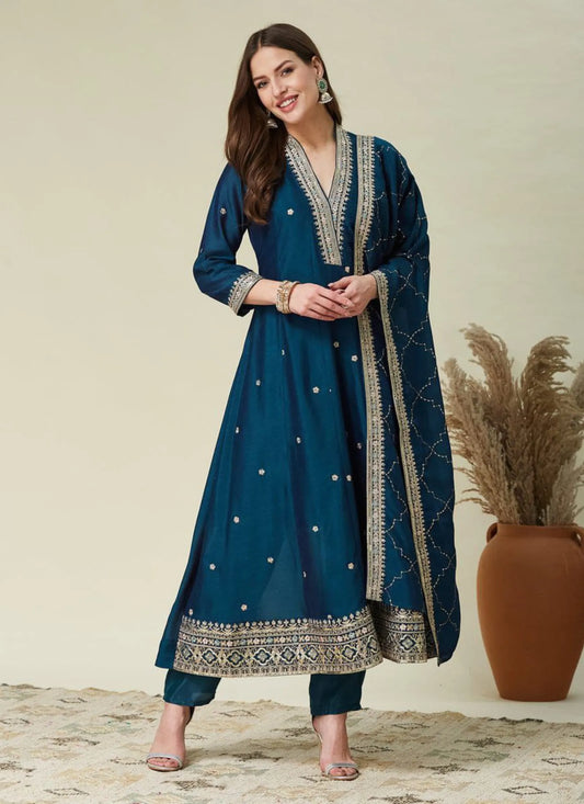 Premium Embroidery Anarkali Kurti Set Navy