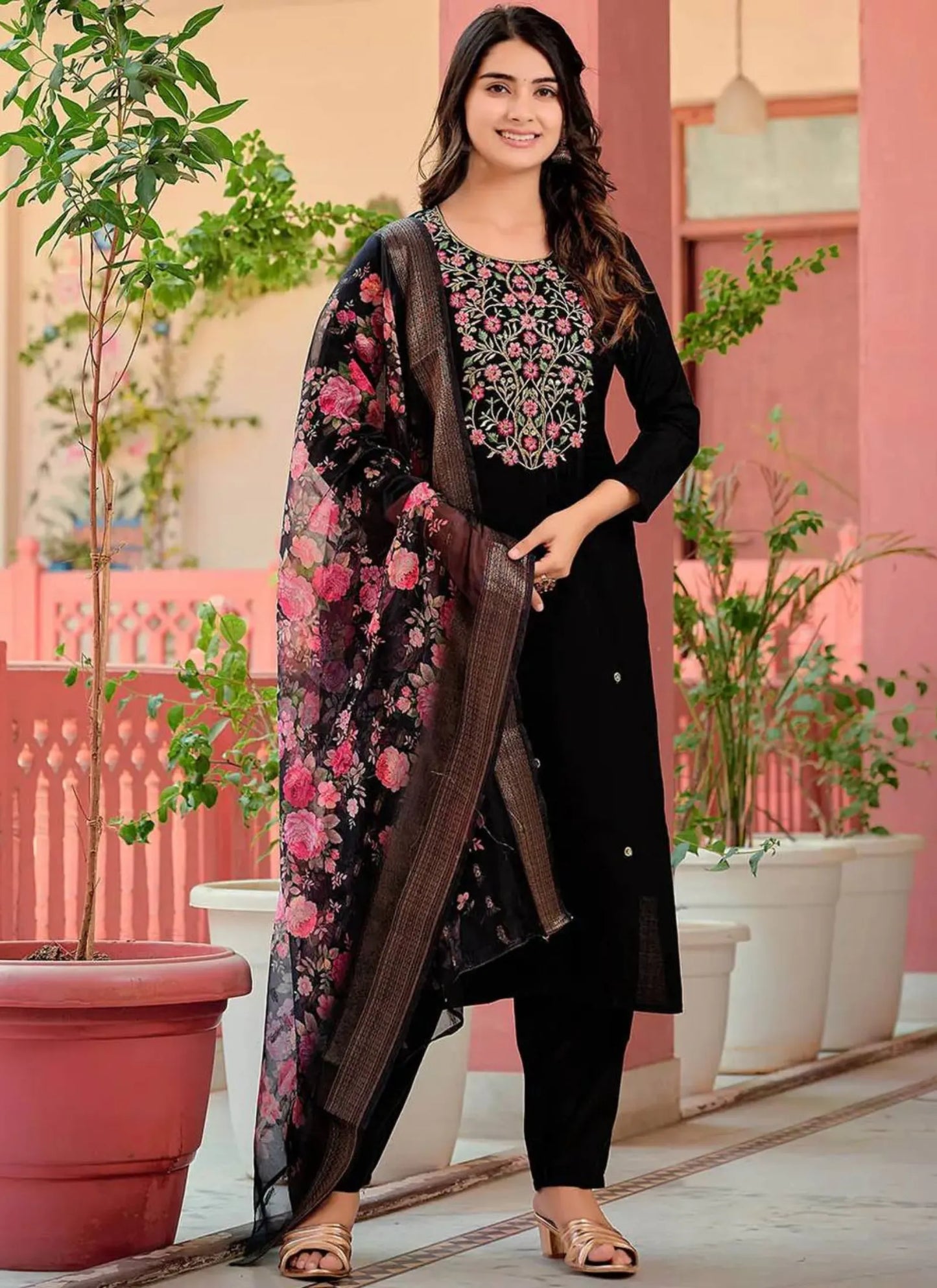 Heavy Rayon Fabric Kurta Set Black
