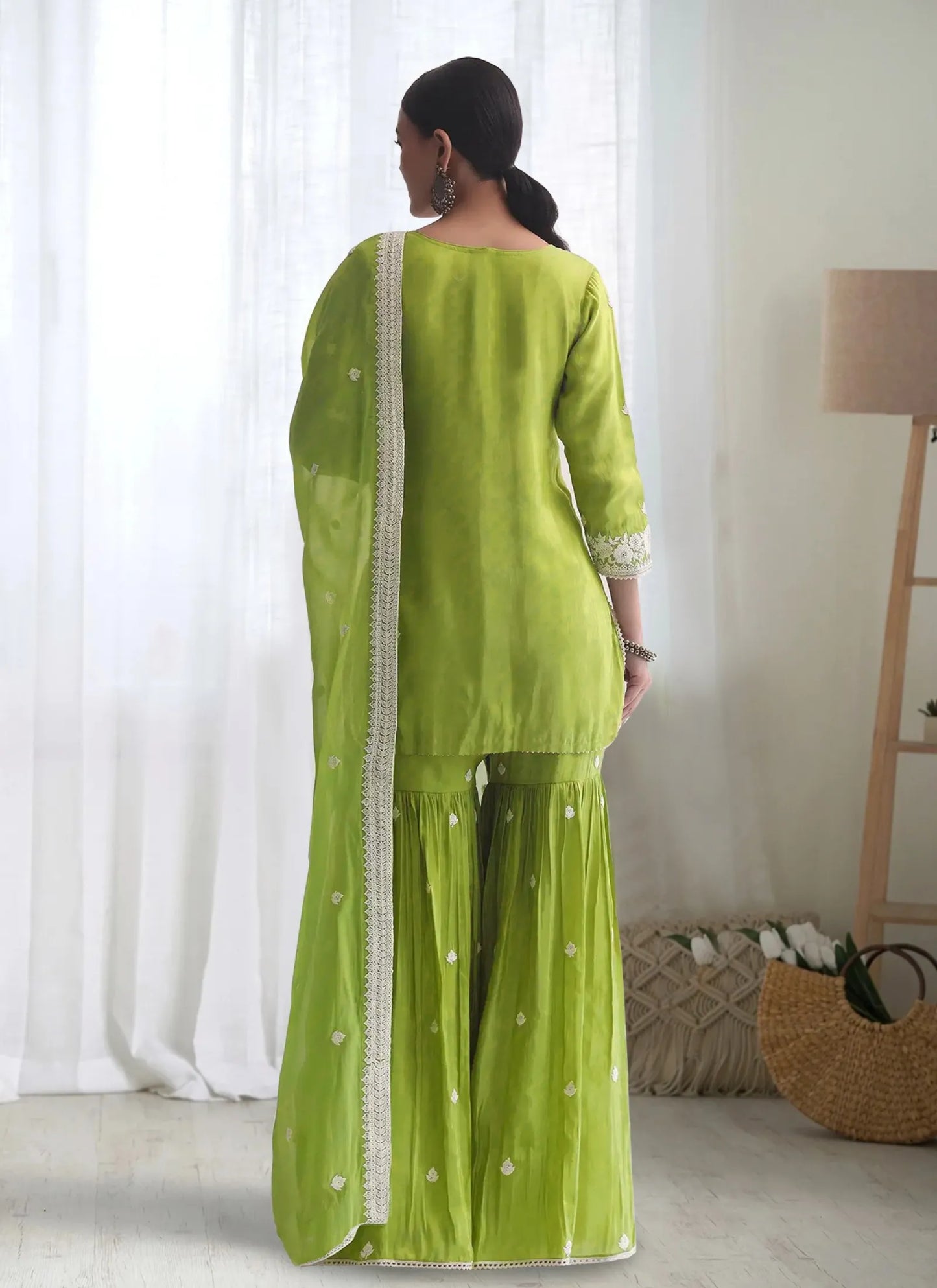Saiyaara Kurta Sharara Set Pista