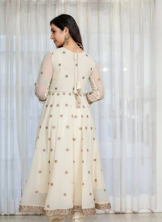Off White Faux Blooming Fabric Thread Embroidered Anarkali Suit