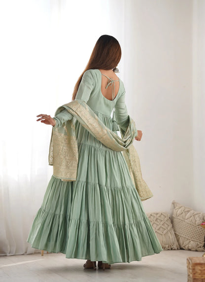 Heavy Pure Romansilk Anarkali Pista