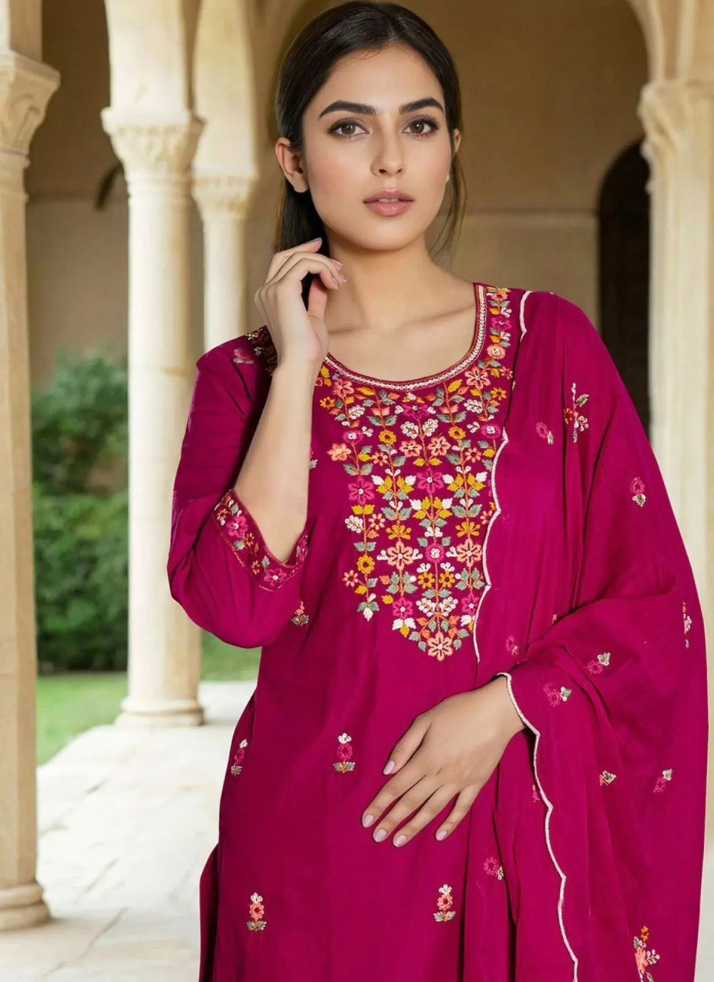 Heavy Roman Fabric Kurta Set Pink