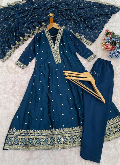 Premium Embroidery Anarkali Kurti Set Navy