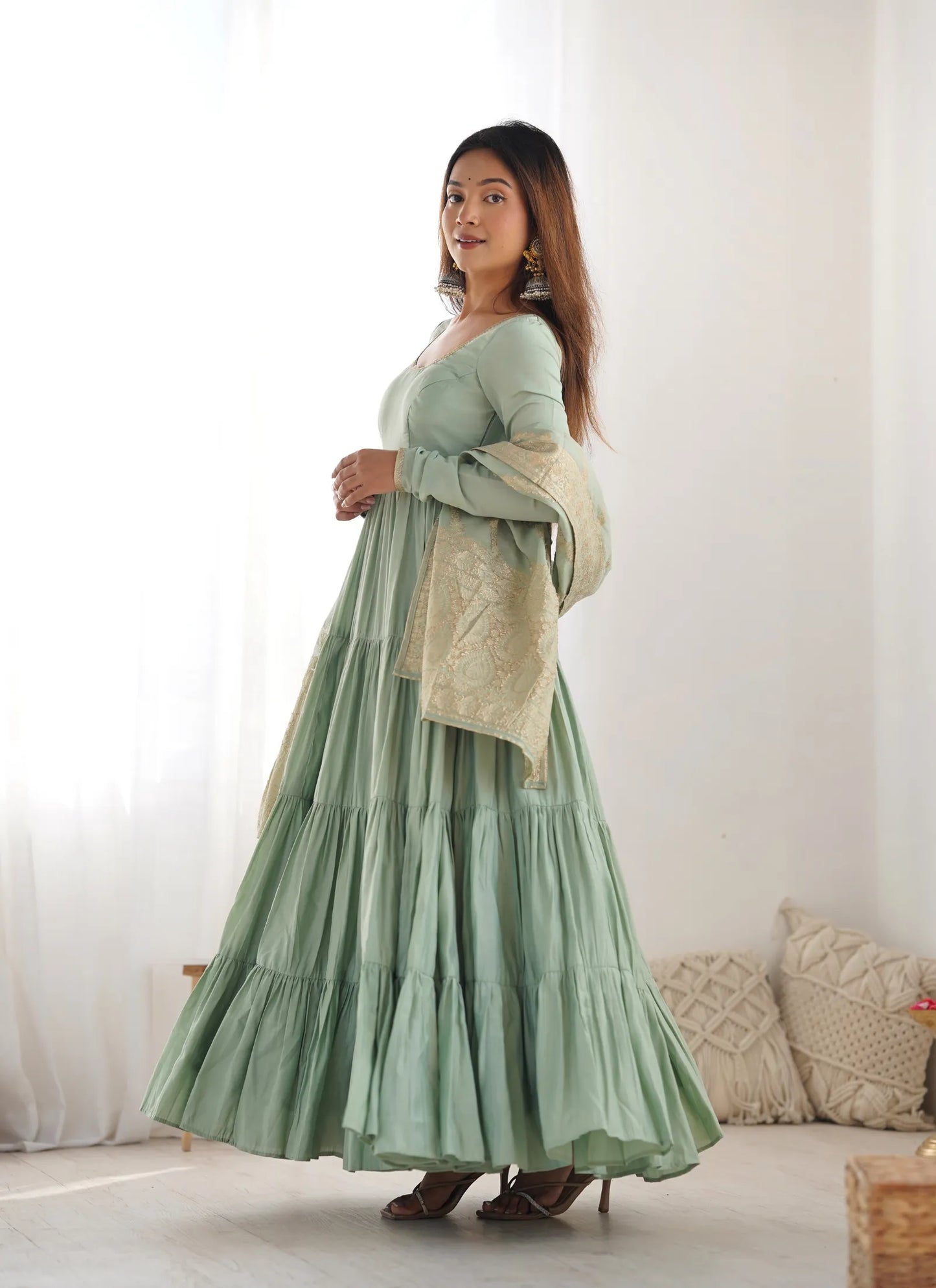 Heavy Pure Romansilk Anarkali Pista