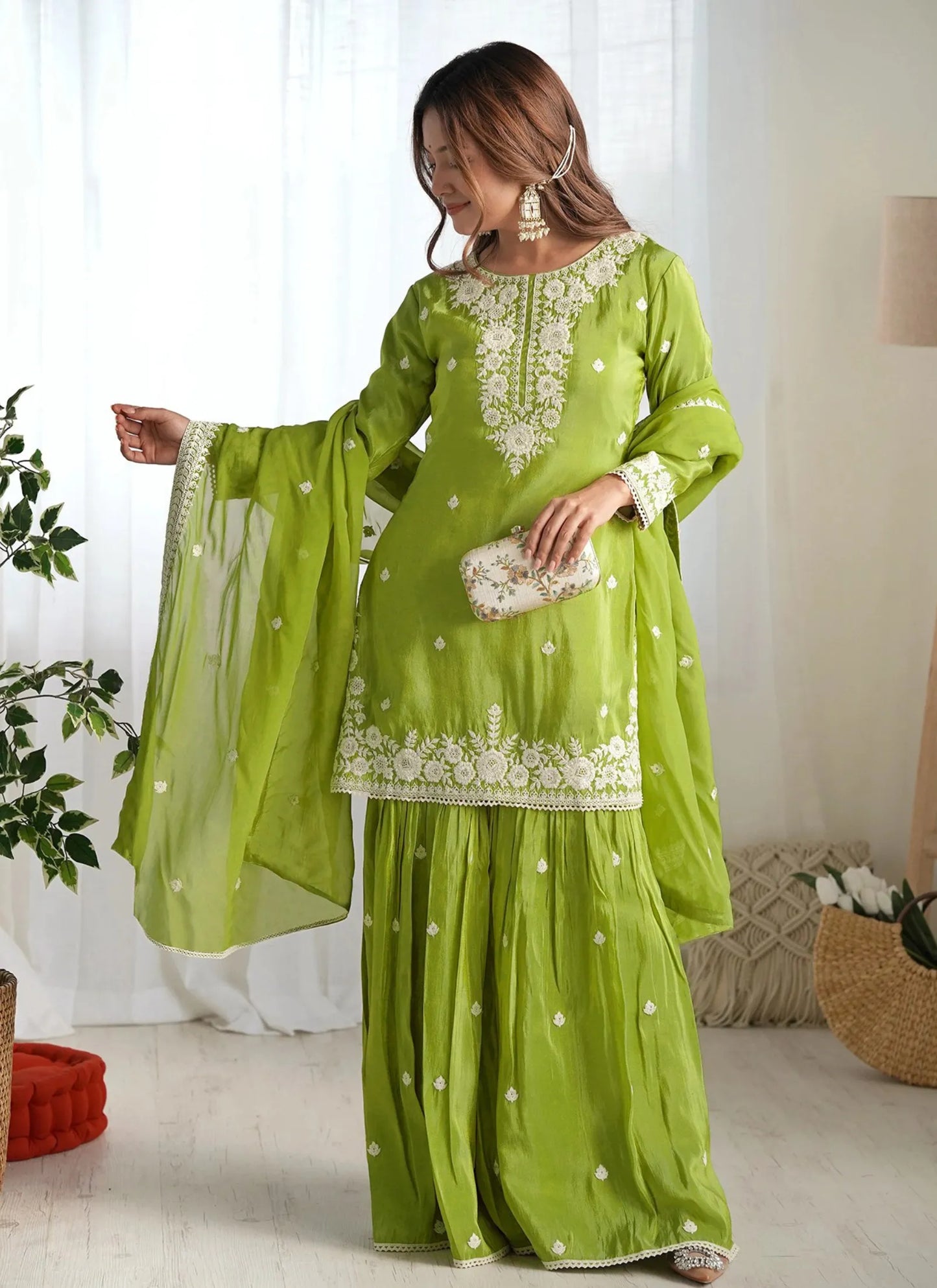 Saiyaara Kurta Sharara Set Pista