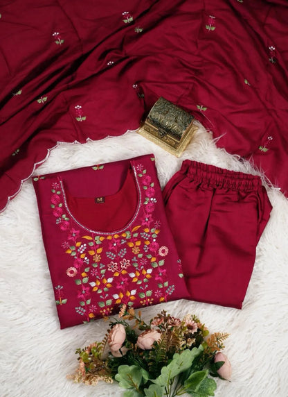 Heavy Roman Fabric Kurta Set Pink