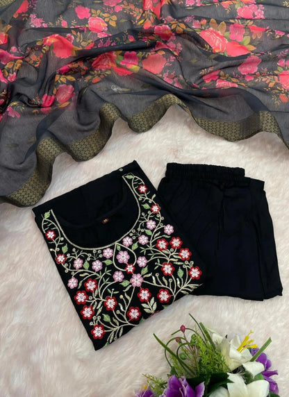 Heavy Rayon Fabric Kurta Set Black