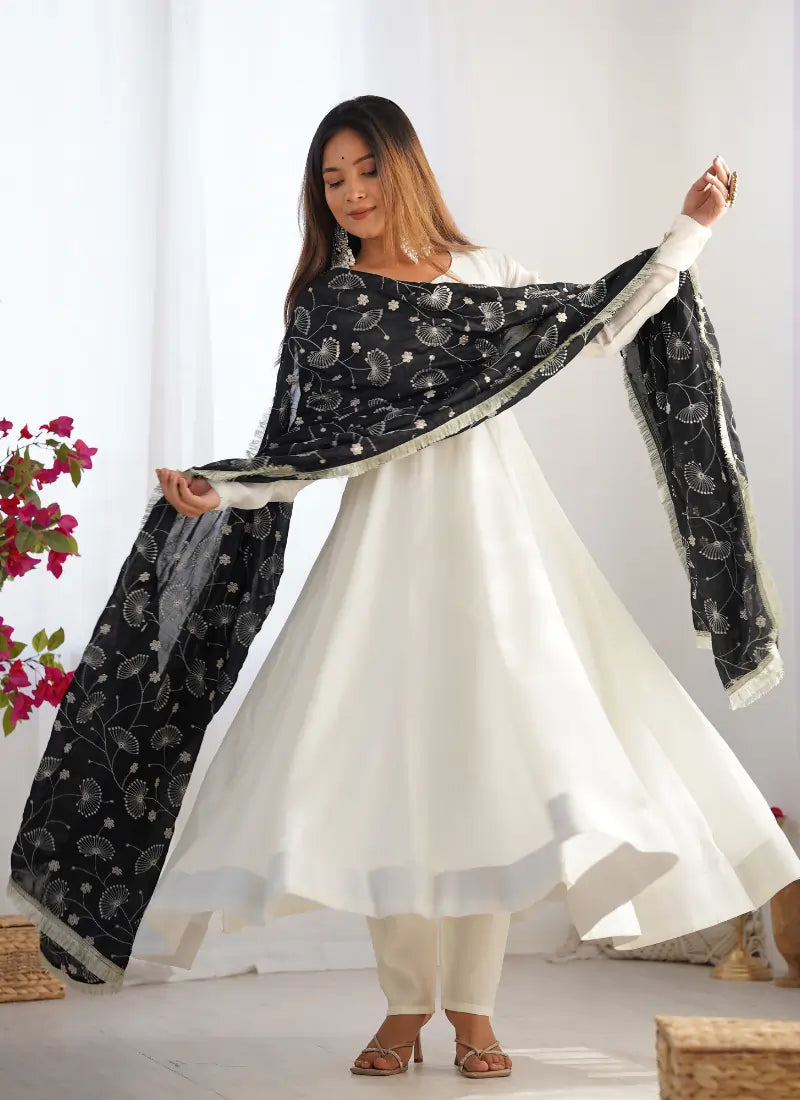 Heavy Pure Soft Vichitra Silk Anarkali Black Dupatta